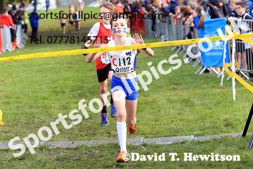 Girls under-11s, 2024 Northern Cross Country Relays, Graves Park, Sheffield.   Photo: David T. Hewitson/Sports for All Pics
